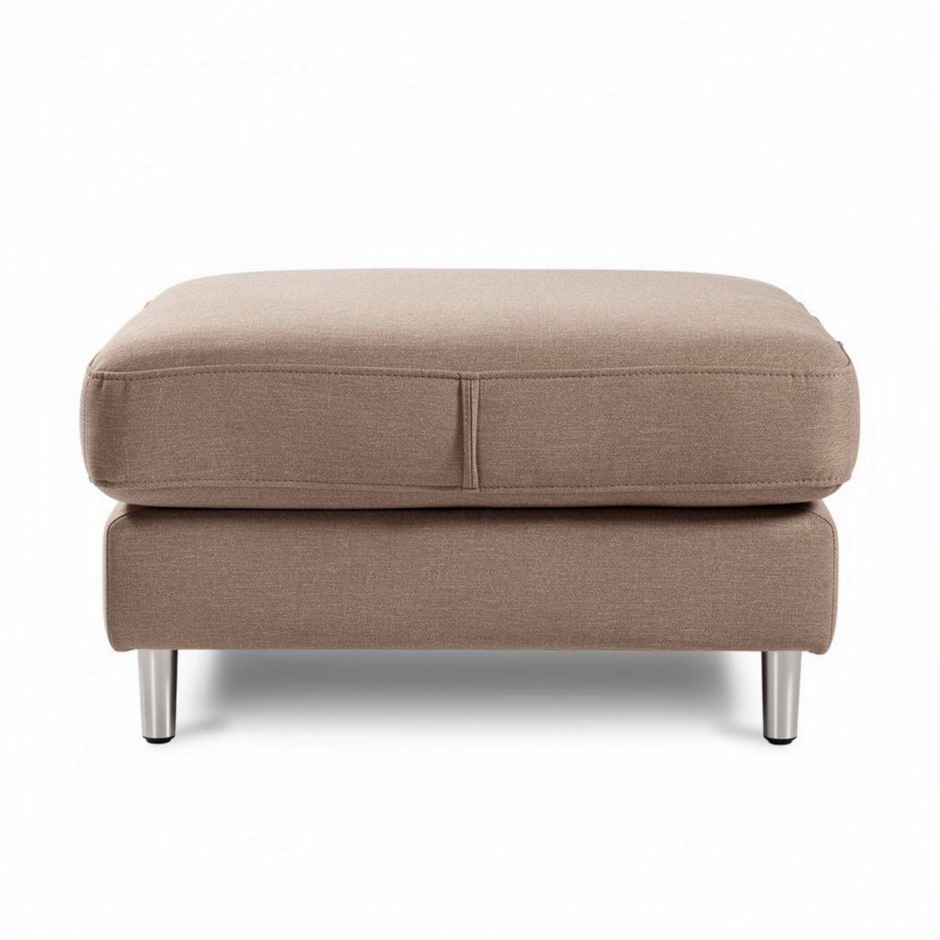 Houten footstool met stof bekleding en metaal onderstel 80 x 80 x 40cm